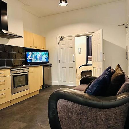 Bespoke 2 Bedroom Apt Derby City Exteriör bild